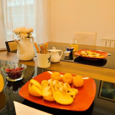 City Center Grand Apartment - Three-Bedroom, Free Parking Sarajevo Exteriör bild