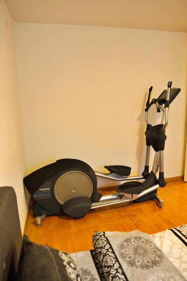 City Center Grand Apartment - Three-Bedroom, Free Parking Sarajevo Exteriör bild